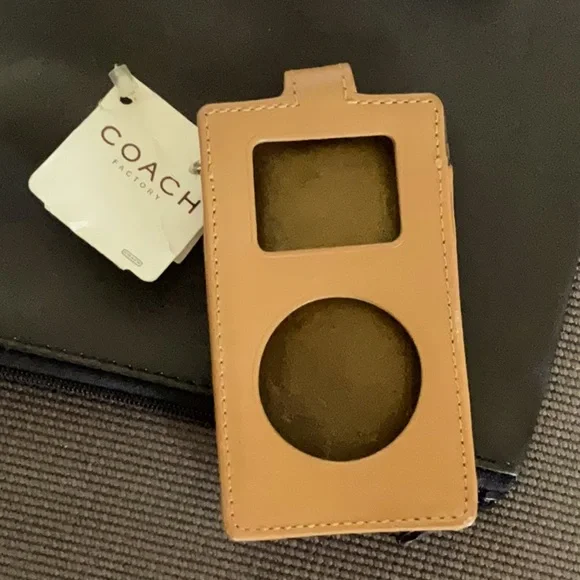 NWT RARE Coach Mini Ipod Case - Picture 2 of 9